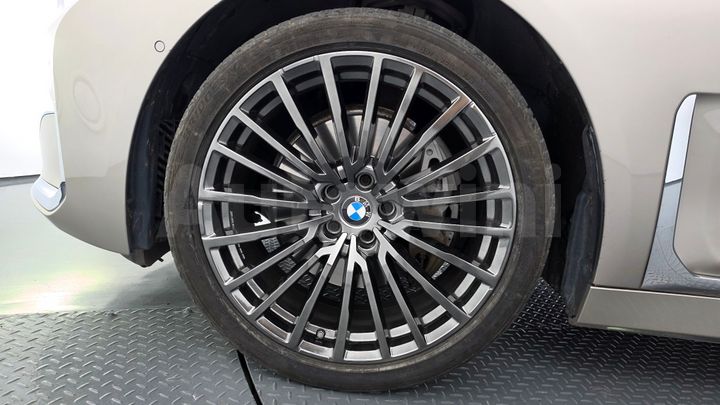 BMW 7 Series 2021 — 5