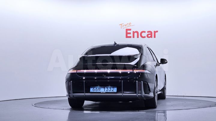 Hyundai Ioniq 2023 — 4