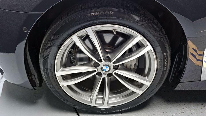 BMW 7 Series 2018 — 5