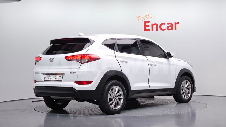 Hyundai Tucson 2016 — 2