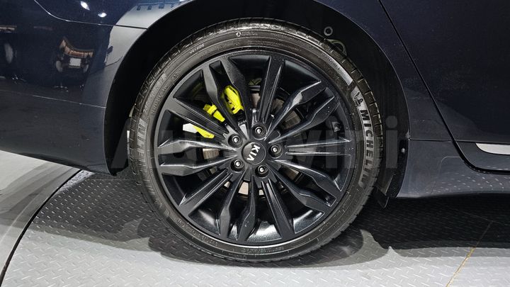 Kia K7 2020 — 5