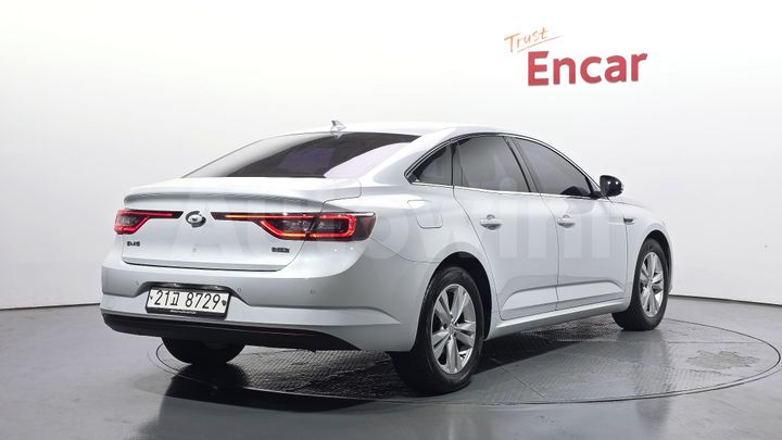 Renault SM6 2019 — 2