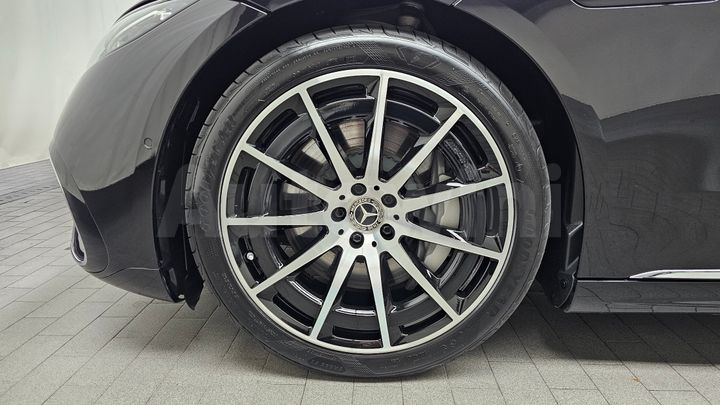 Mercedes-Benz EQS 2022 — 5