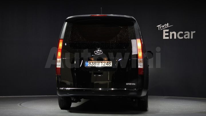 Hyundai Staria 2022 — 4