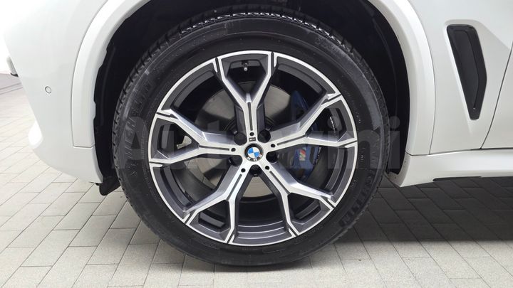 BMW X5 2022 — 5