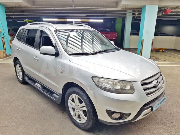 Hyundai SantaFe 2012 — 4