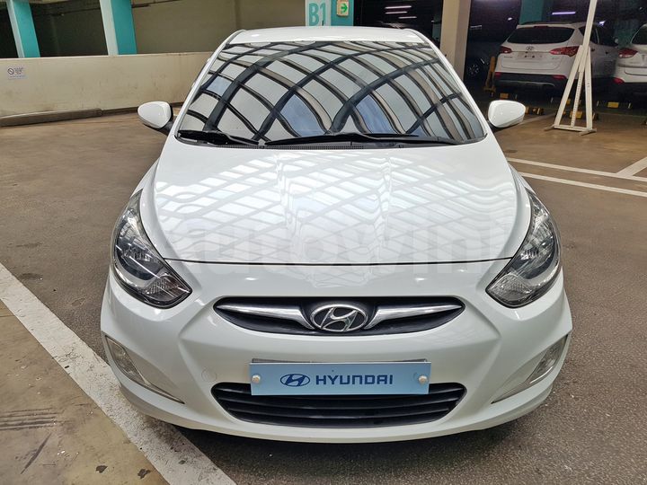 Hyundai Accent 2014 — 3