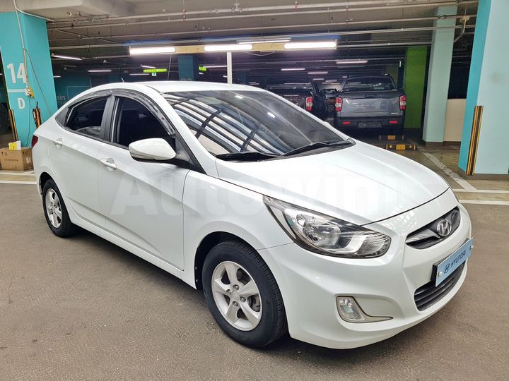 Hyundai Accent 2014 — 4