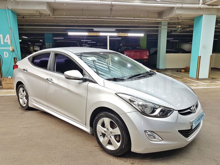 Hyundai Avante 2012 — 4