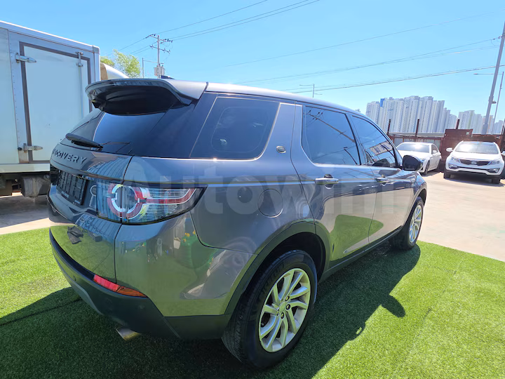 Land Rover Discovery Sport 2017 — 4
