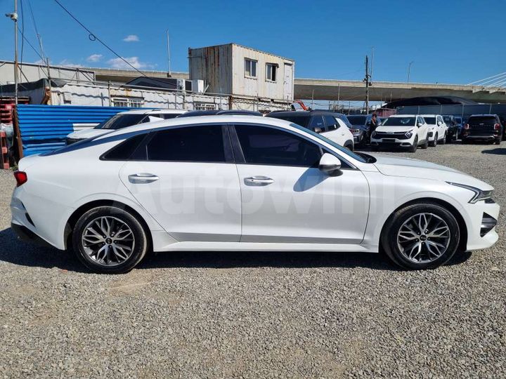 Kia K5 2021 — 5