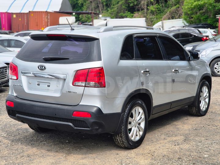 Kia Sorento 2010 — 4