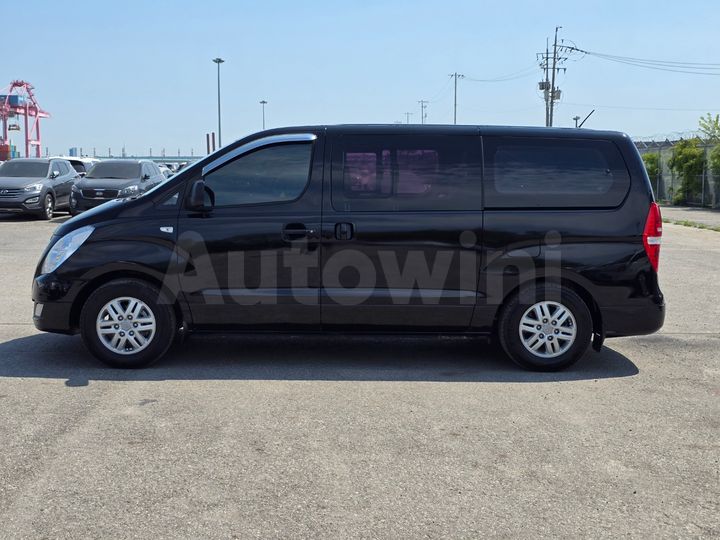 Hyundai Starex 2016 — 3