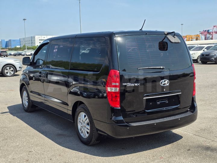 Hyundai Starex 2016 — 4