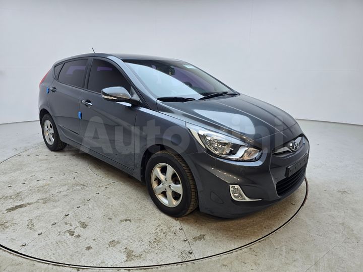 Hyundai Accent 2012 — 3