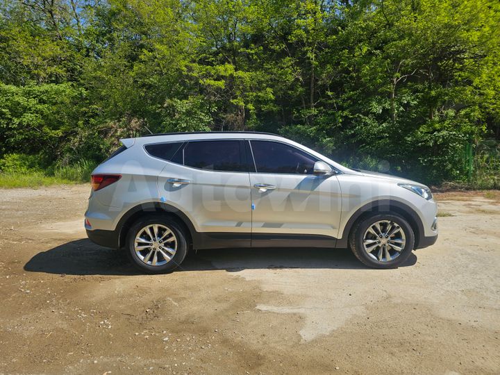 Hyundai SantaFe 2016 — 5