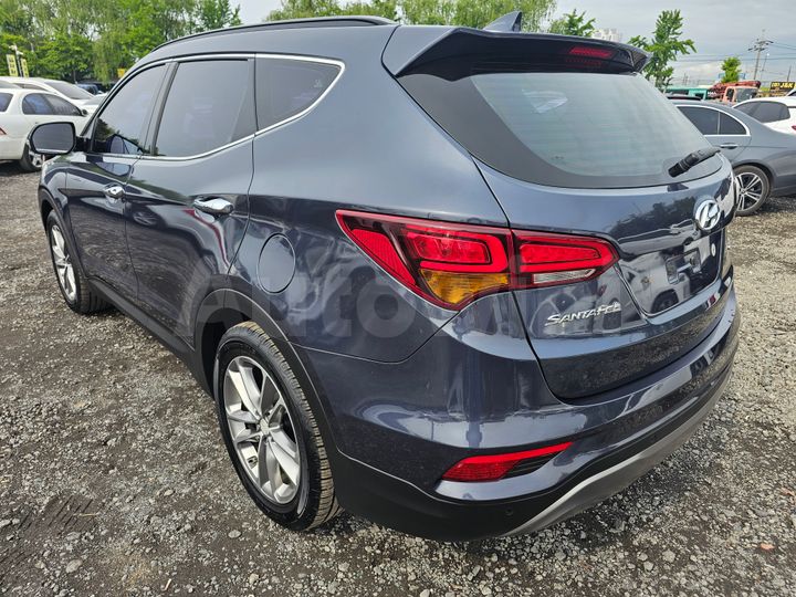 Hyundai SantaFe 2017 — 3