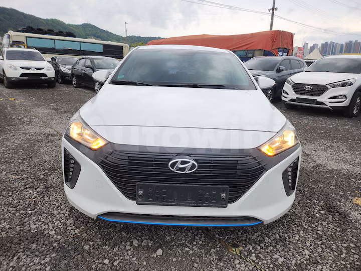 Hyundai Ioniq