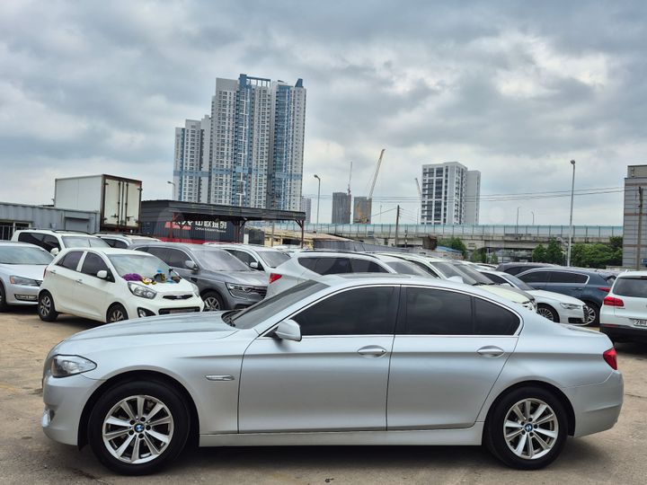 BMW 5 Series 2013 — 2