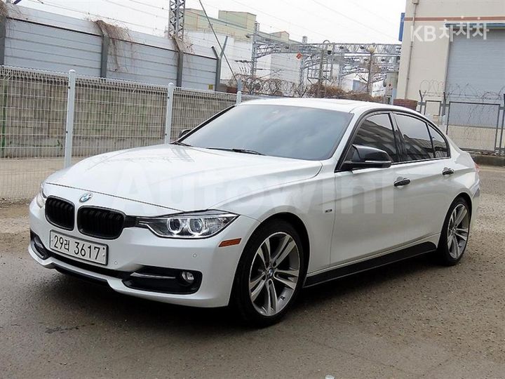 BMW 3 Series 2015 — 2