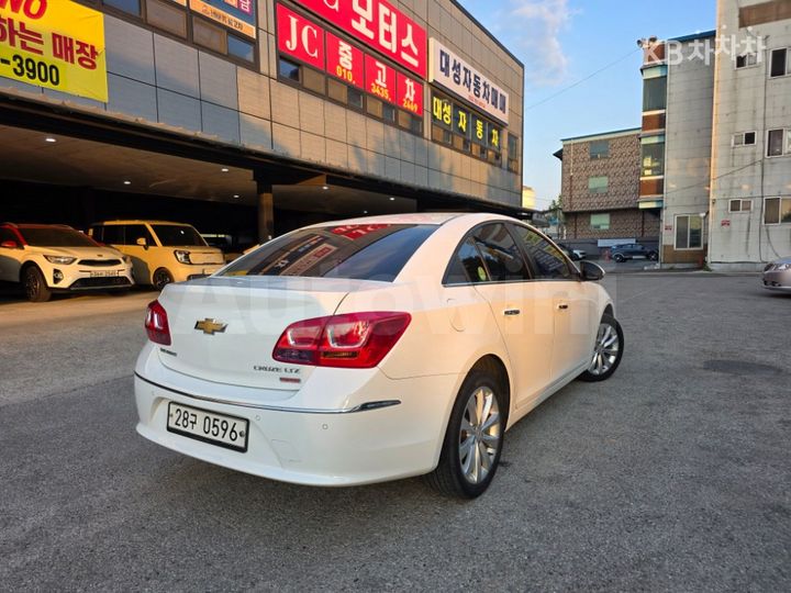 Chevrolet Cruze 2016 — 3