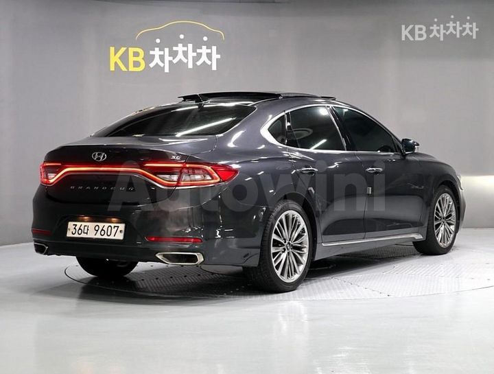 Hyundai Grandeur 2018 — 2