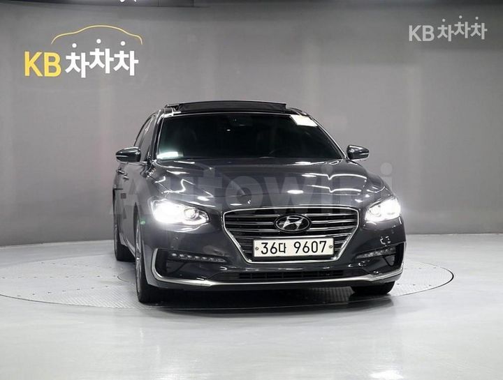 Hyundai Grandeur 2018 — 3