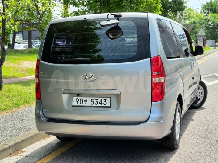 Hyundai Starex 2015 — 4