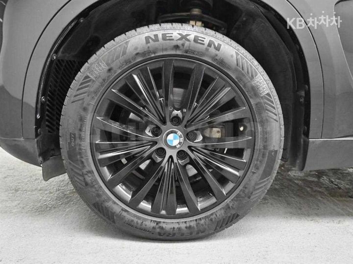 BMW X5 2016 — 5