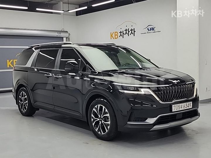 Kia Carnival 2023 — 4