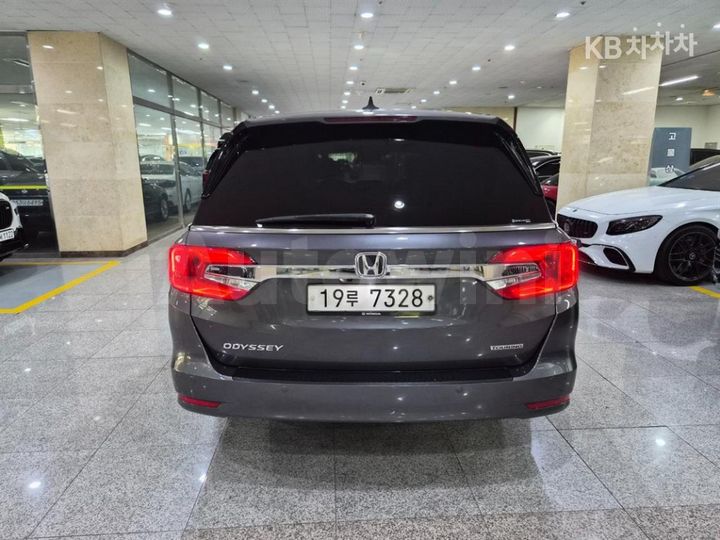 Honda Odyssey 2019 — 4