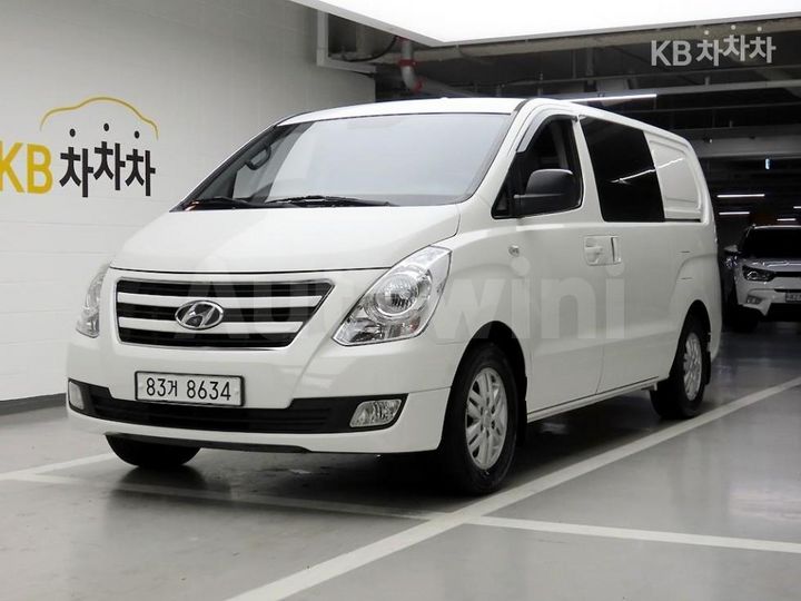Hyundai Starex 2017 — 2