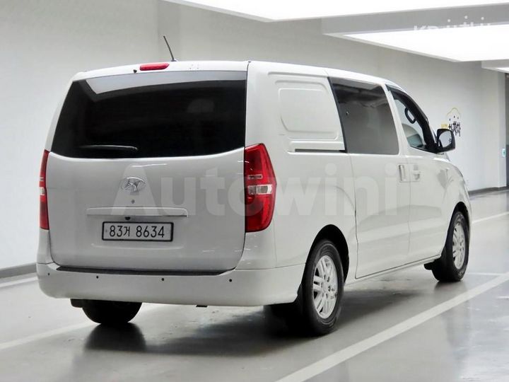 Hyundai Starex 2017 — 4