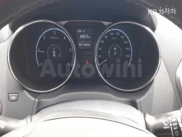 Hyundai Tucson 2013 — 5