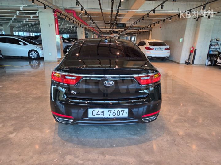 Kia K7 2017 — 3