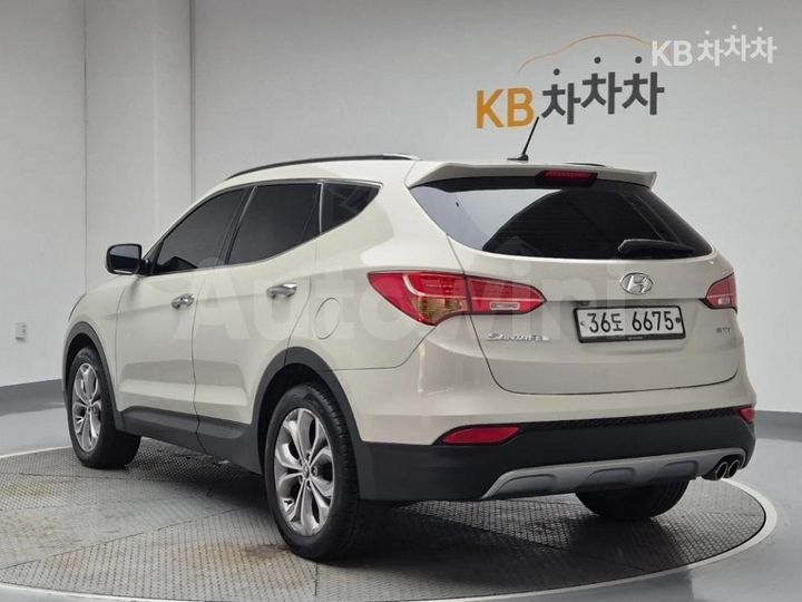 Hyundai SantaFe 2013 — 2