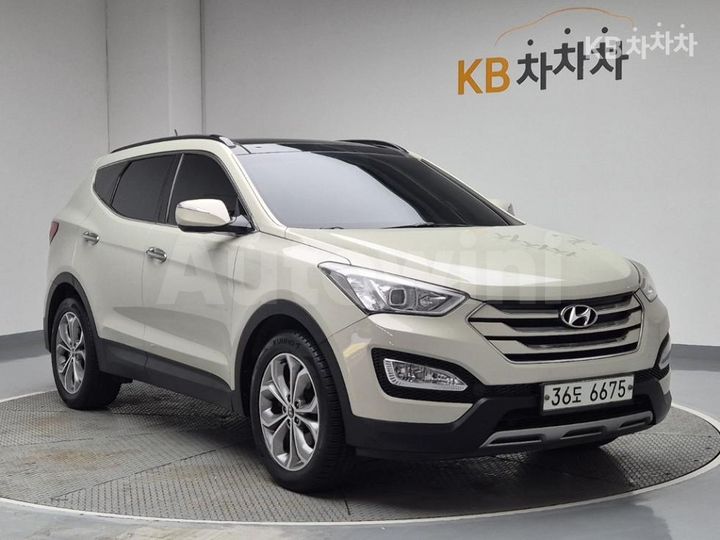 Hyundai SantaFe 2013 — 4