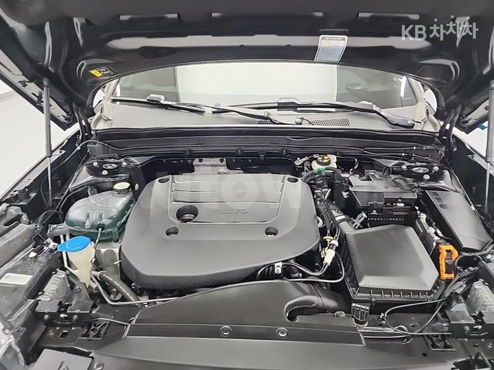 Volvo XC40 2022 — 5