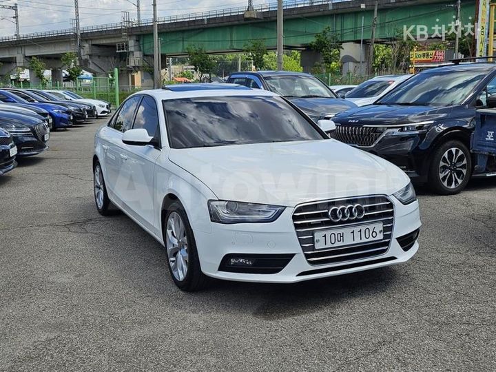 Audi A4 2013 — 3