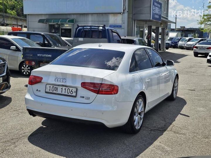 Audi A4 2013 — 4