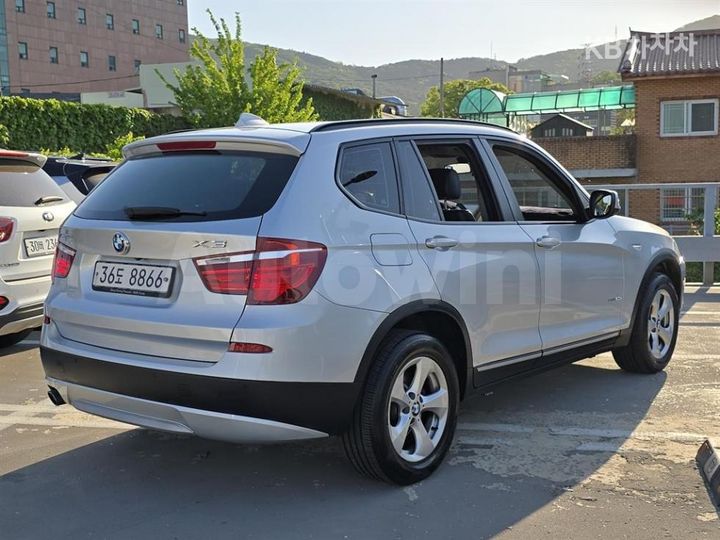 BMW X3 2011 — 5