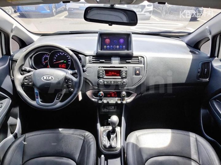 Kia Pride 2013 — 5