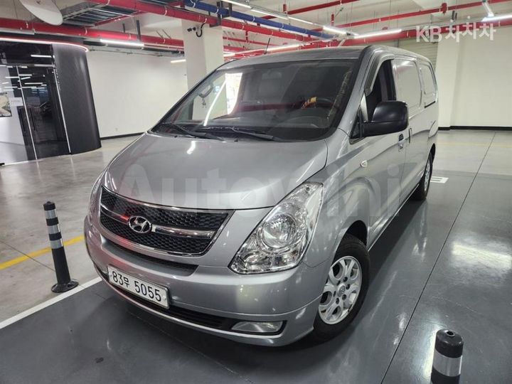 Hyundai Starex 2014 — 2