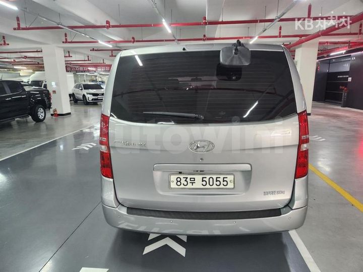 Hyundai Starex 2014 — 3