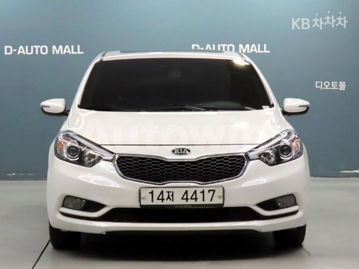 Kia K3 2015 — 2