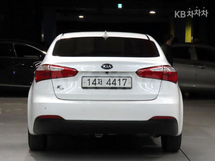 Kia K3 2015 — 3