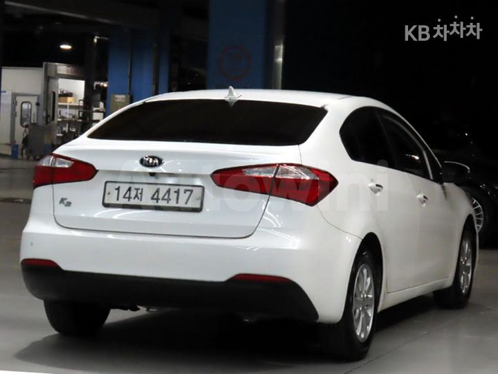 Kia K3 2015 — 4