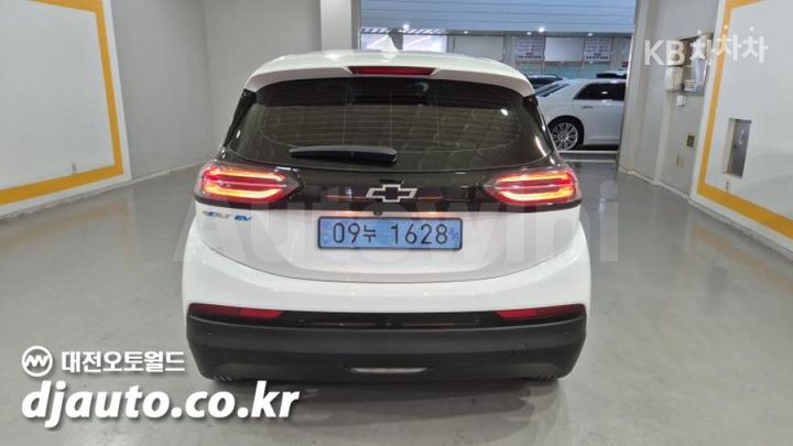 Chevrolet Bolt EV 2022 — 4