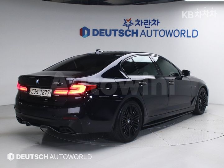 BMW 5 Series 2018 — 2