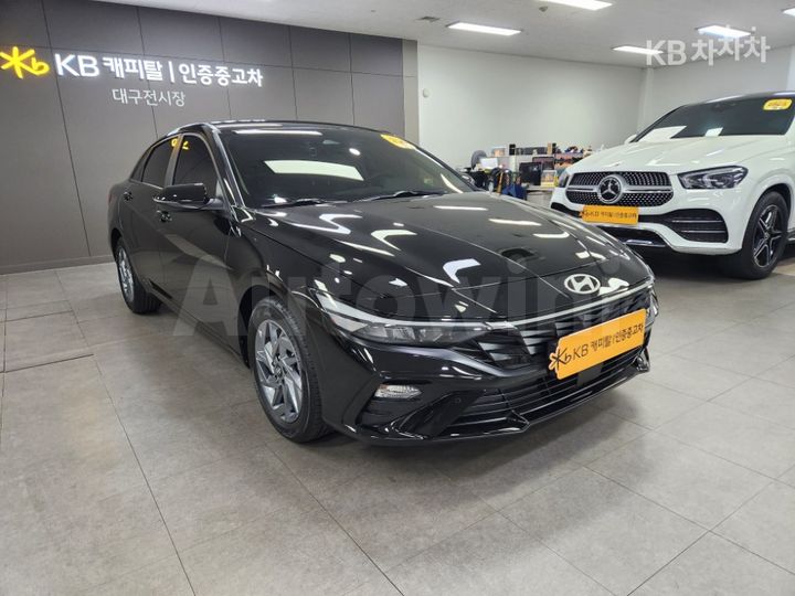 Hyundai Avante 2024 — 3